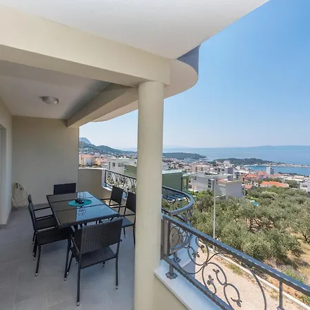 Penthouse Anna Apartment *