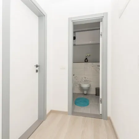 Penthouse Anna Apartment Makarska